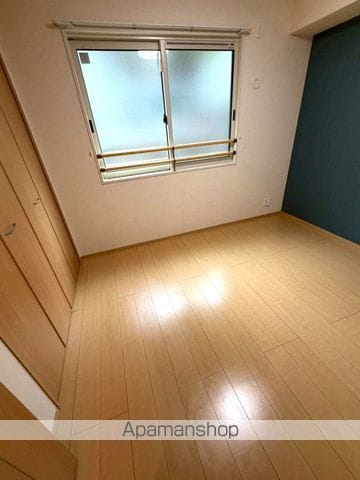 リアン トゥールの内装写真