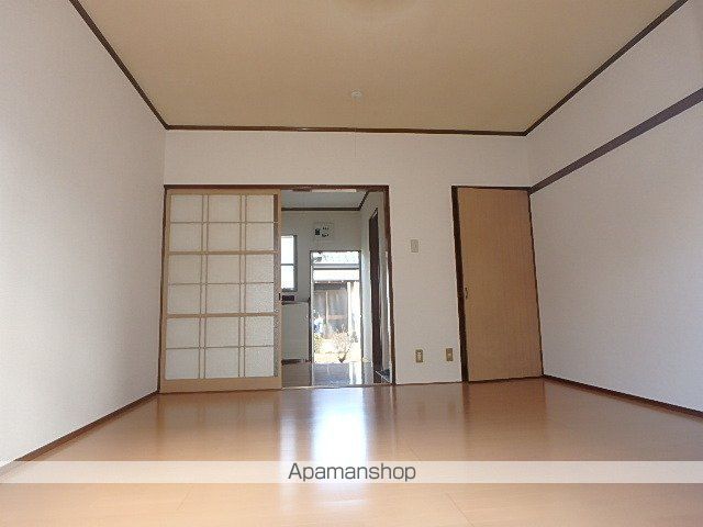 エスケーパレスの内装写真