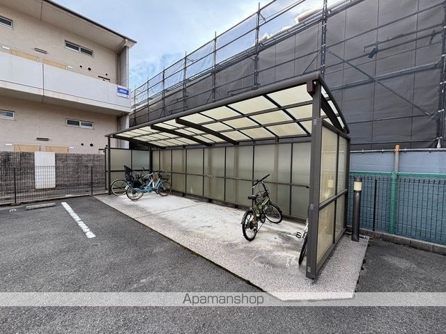 シャレー五日市[2LDK/61.69m2]の駐車場