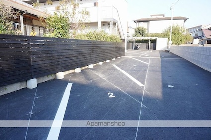 ゲレンデヴァーゲン森松[1DK/23.6m2]の駐車場5