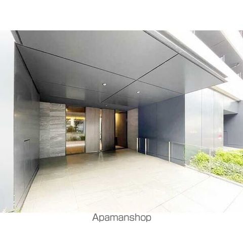 リシュドール名駅南の玄関写真