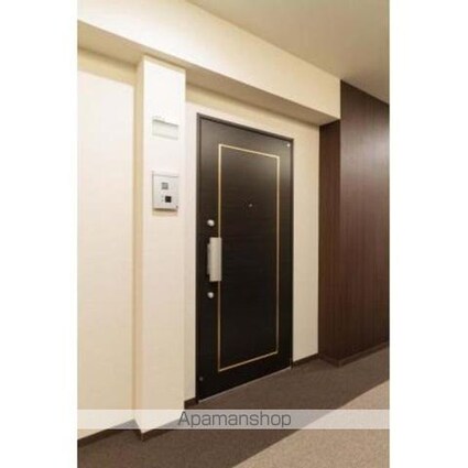 グランパレス東京八重洲アベニュー[1R/28.8m2]の玄関