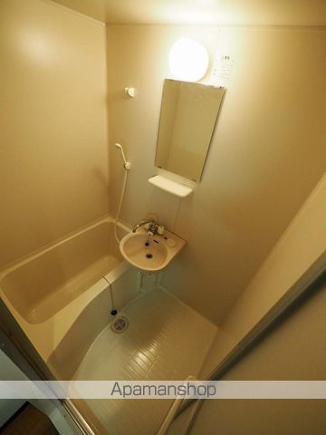グラマシー心斎橋東の内装写真