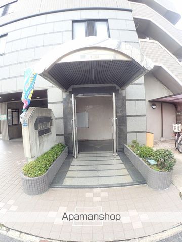 アスカハイツの玄関写真