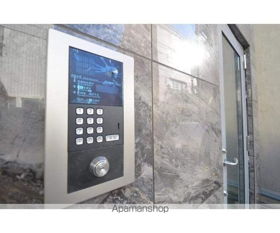 REIGRANDE ASAKUSAの玄関写真