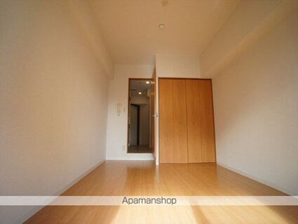 グレイス名駅北（旧称Ｔ‘ｓ　Ｄｒｅａｍ名駅北）[1K/22.06m2]のリビング・居間