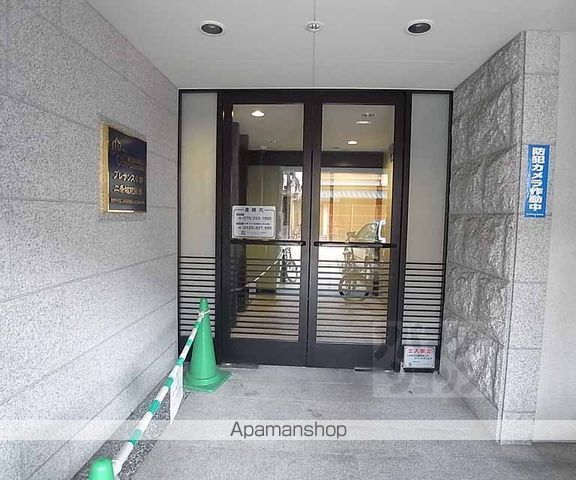 プレサンス京都二条城前風雅の玄関写真
