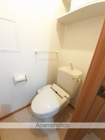 オリーブの内装写真