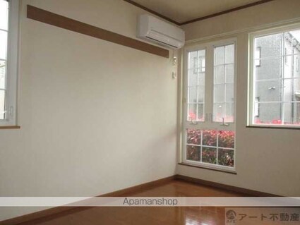 愛媛県松山市北吉田町[2DK/44.34m2]のリビング・居間