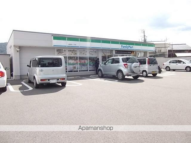 グランヴェールKUWAHARAの周辺写真