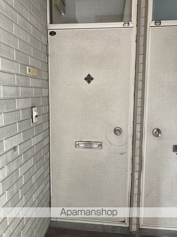 メゾンドエクラン3の玄関写真