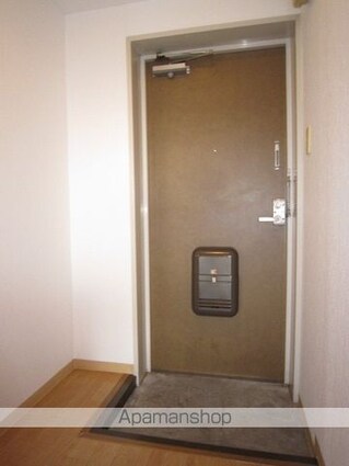 ビューファイン台原[1K/19m2]の玄関