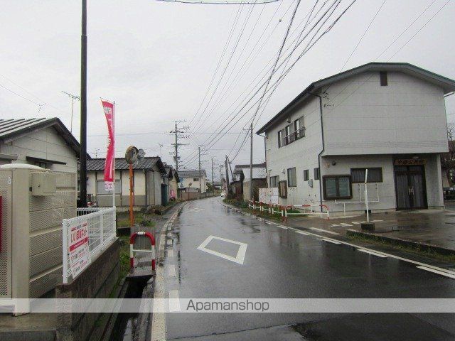 コンフォールの周辺写真
