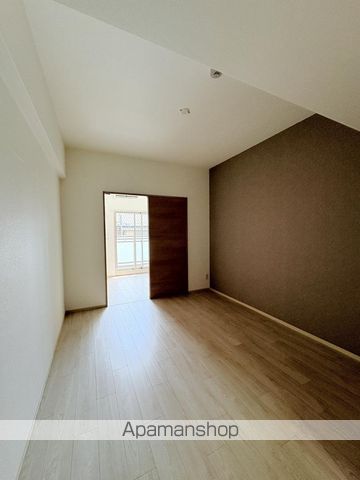 AND TERRACE 文の里の内装写真