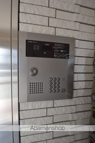 エストクラール東町の玄関写真