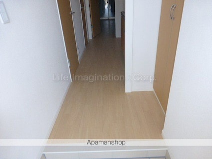 ポラリス[1K/31.57m2]の玄関