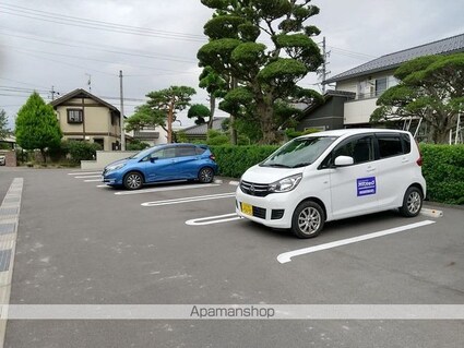 Ｗｅｌｌ６３[2LDK/69.62m2]の駐車場
