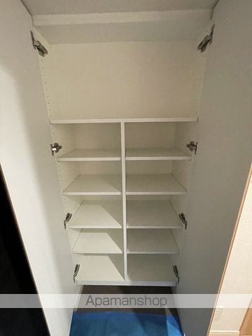 スプランディッド本町グランの内装写真