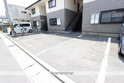 フォブール入谷[1LDK/42.23m2]の駐車場