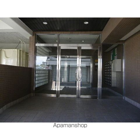 サニーハイツ林の玄関写真