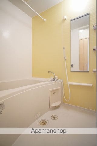 エヴァグリーンの内装写真
