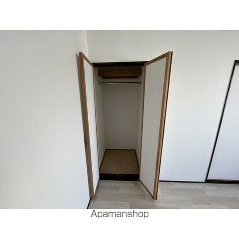 ピアコート平岡Eの内装写真