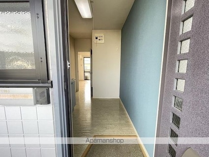 ディアス９２０Ｃ棟[1K/24.71m2]の玄関