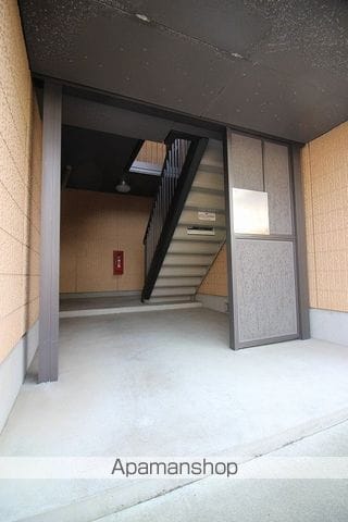 LAKA’S Cの玄関写真