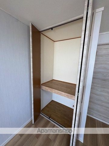 シェモアキヨシの内装写真