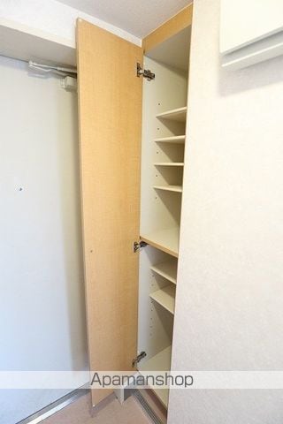 HANG LOOSE MIKAHOの内装写真