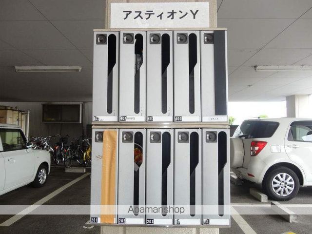 アスティオンYの玄関写真