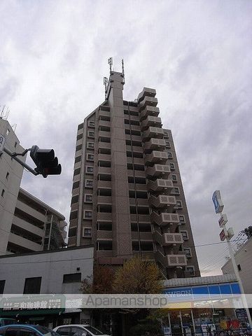 トーカンマンション六本松の外観写真