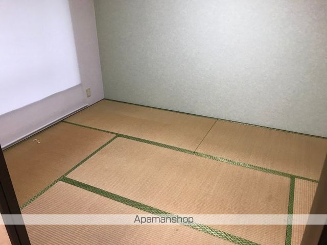 DUETBの内装写真
