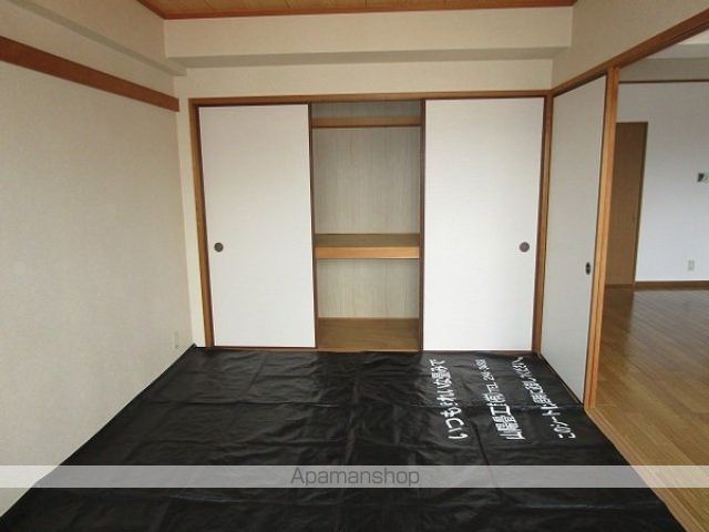 ヤスダビルド7の内装写真