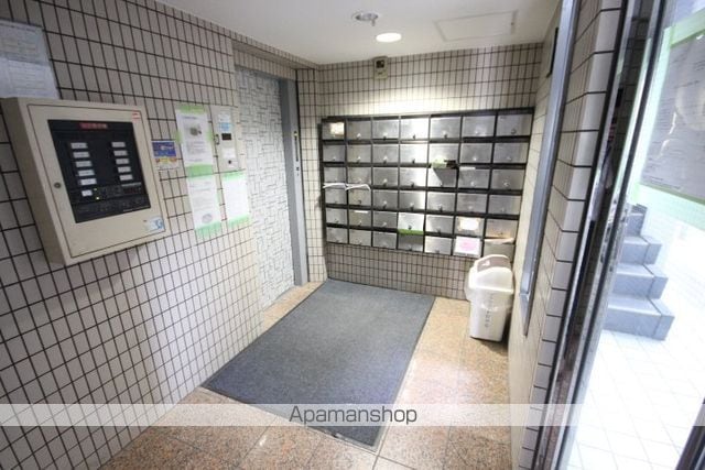 アクアコート廿日市の玄関写真