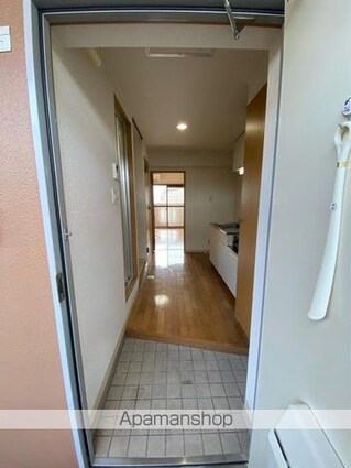 ＢＩＧＢＡＮ[1K/25.12m2]の玄関