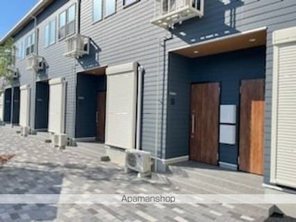 Ｅａｓｔ　Ｃｏｕｒｔ　Ｋａｎｔａ[1LDK/36.08m2]のエントランス1