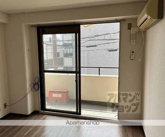 ロイヤルハイツ亀岡の内装写真