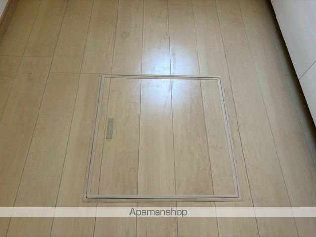 沼津市 2階建 築7年の内装写真