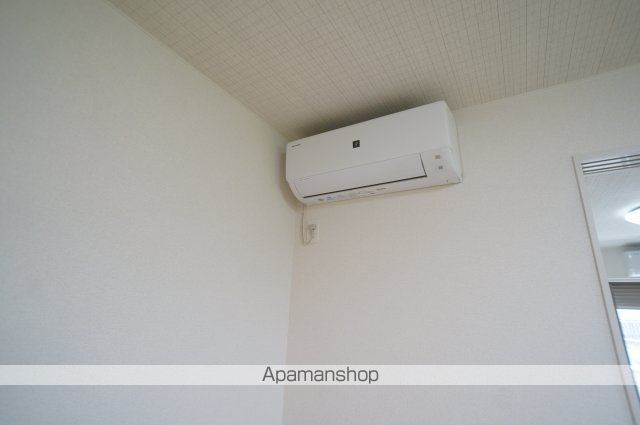 ハーベス アイの内装写真
