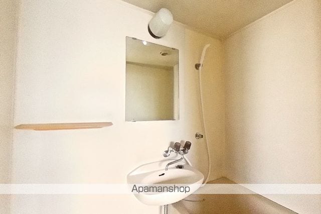 マンションタケシIの内装写真