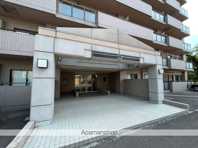 アスティオン上野幌の玄関写真