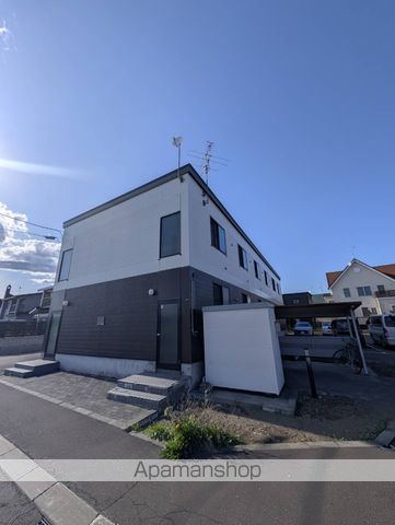 レオパレスななかまどの外観写真