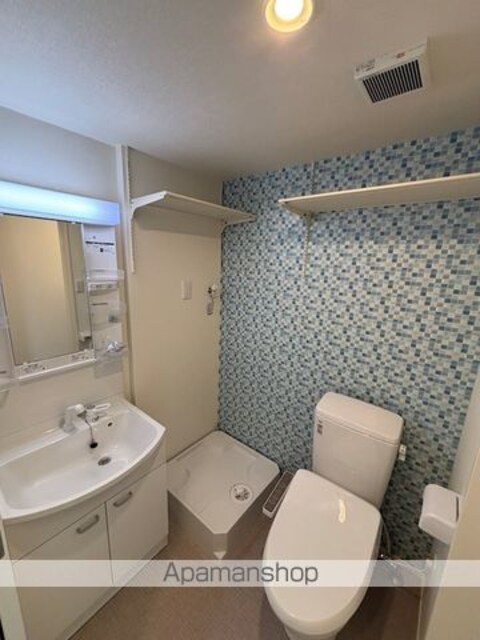 ハーモニーテラス蓮根Ⅳ[1R/13.44m2]のトイレ
