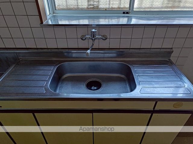 ブルーハイツシロタの内装写真