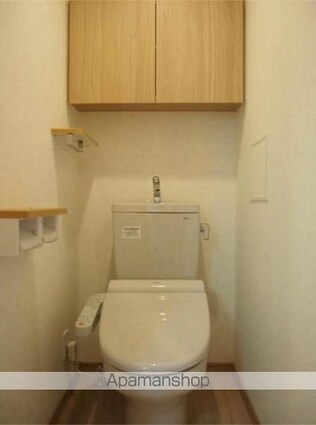 ルーブル三軒茶屋参番館[1K/25.65m2]のトイレ