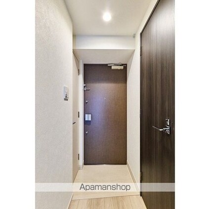 Ａｕｇｕｓｔａ　Ｒｅｓｉｄｅｎｃｅ　新小岩[2DK/36.05m2]の玄関