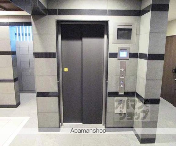 京阪鴨東線 神宮丸太町駅 徒歩12分 3階建 築10年の外観写真