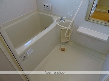 サンルミエールＡ棟[2DK/43m2]のバス