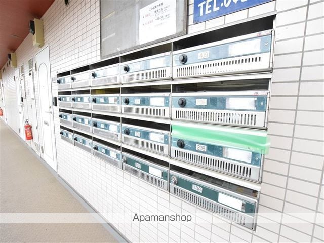 ロイヤルビレッヂの外観写真